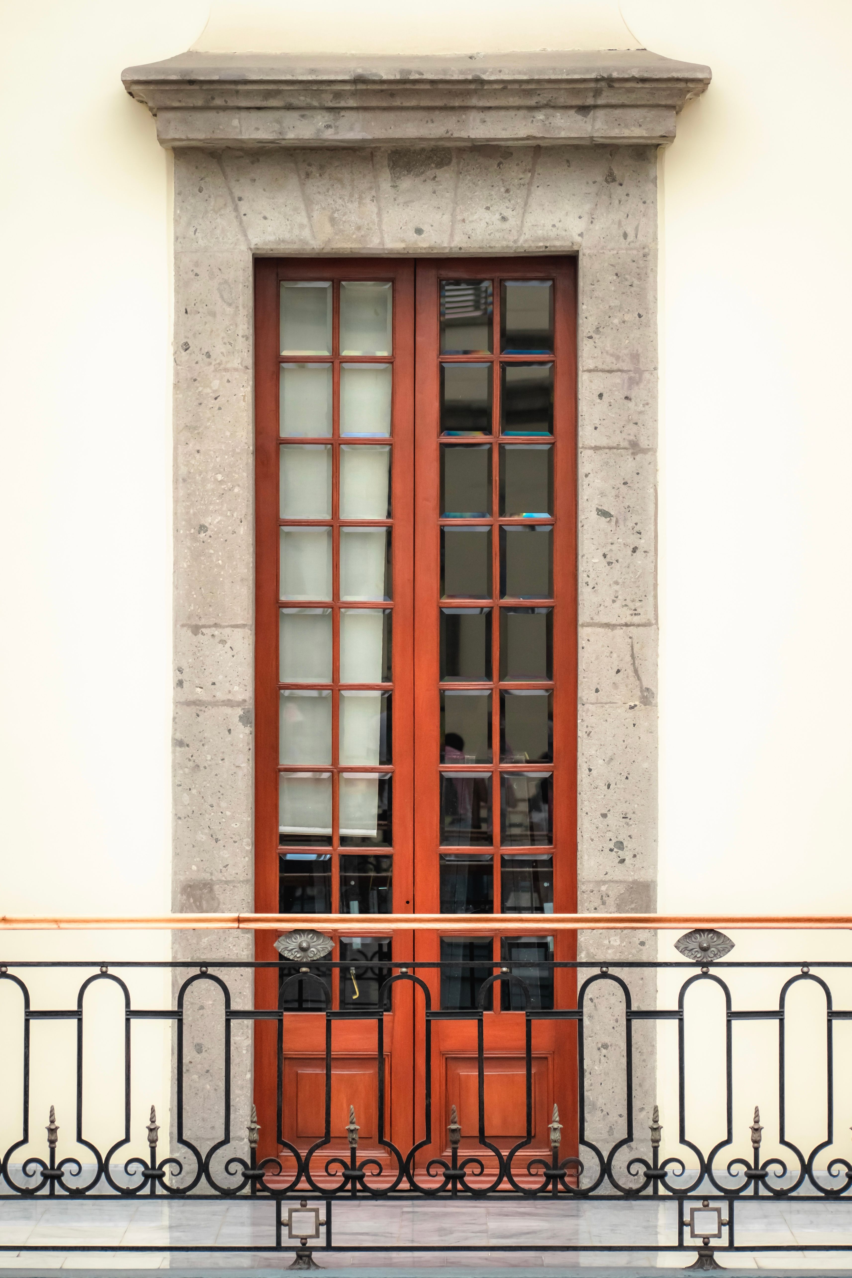 Modern window installation project